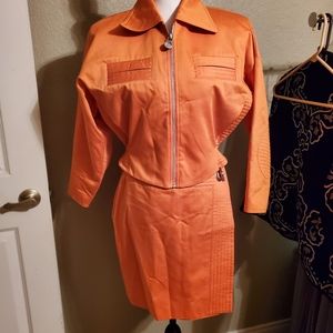 2 piece size 4 Emanuel short suite